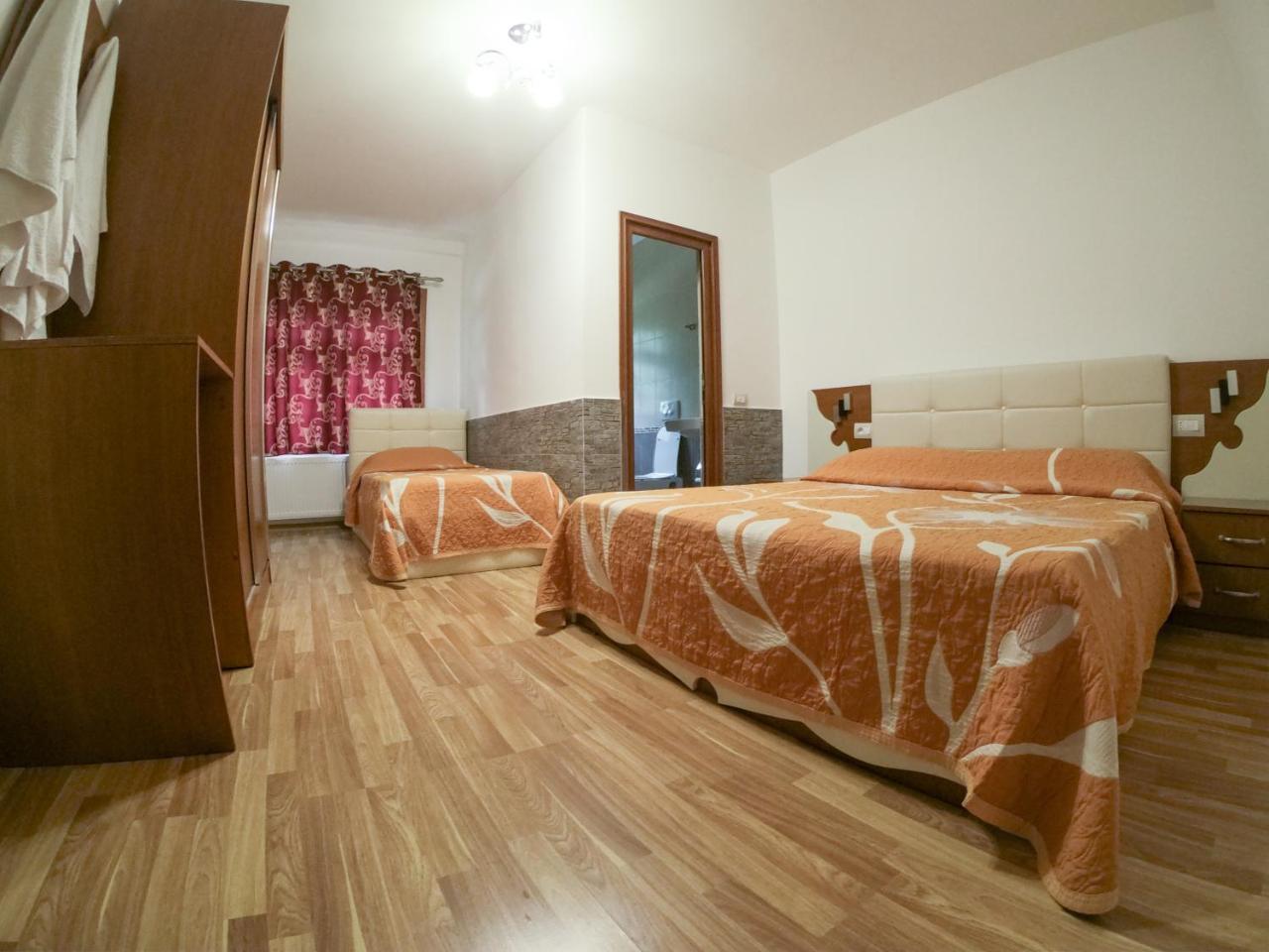 Hotel Fusha E Gjese Valbone Exterior photo